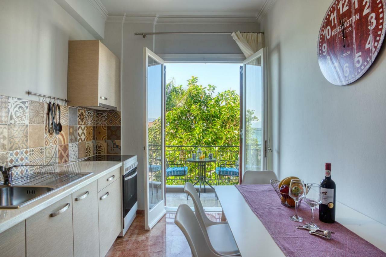 Apartment Plaza Filellinon *
